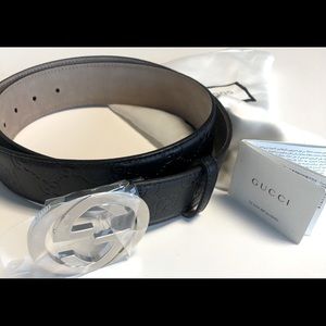 Gucci Signature leather belt